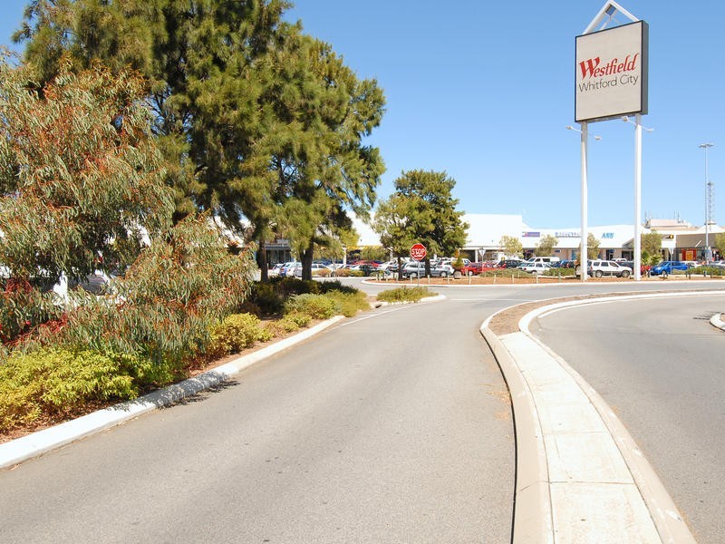 8 Venus Way, Hillarys WA 6025