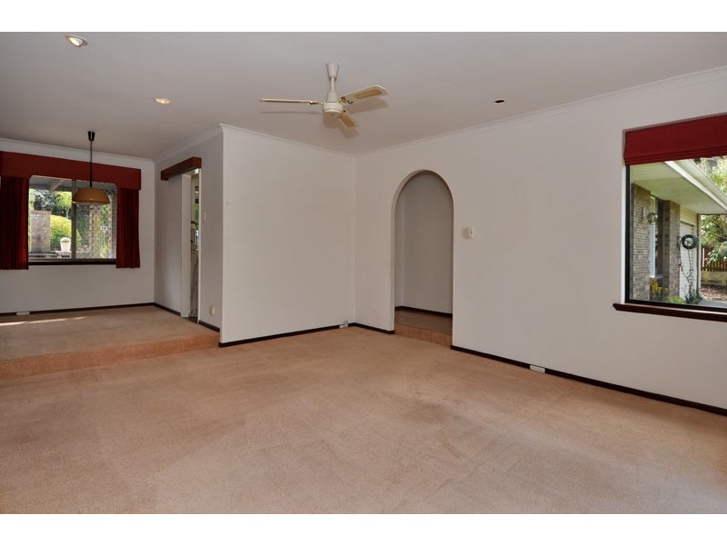 22 Langholm Pl, Duncraig WA 6023