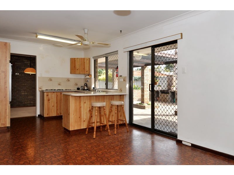 22 Langholm Pl, Duncraig WA 6023