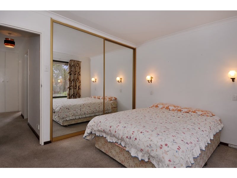 22 Langholm Pl, Duncraig WA 6023