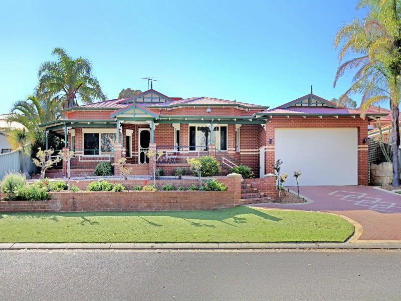 20 Standish Way, Woodvale WA 6026