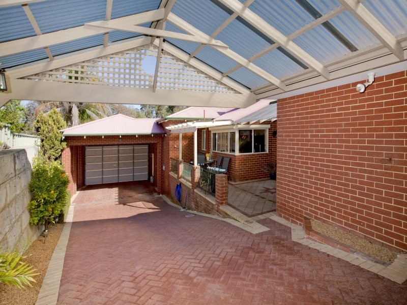 20 Standish Way, Woodvale WA 6026
