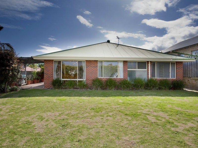 12 Parkhurst Rise, Padbury WA 6025