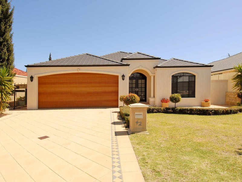 42 Abrolhos Drive, Heathridge WA 6027