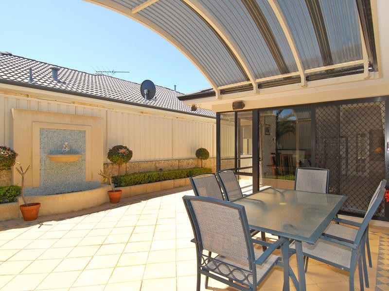 42 Abrolhos Drive, Heathridge WA 6027