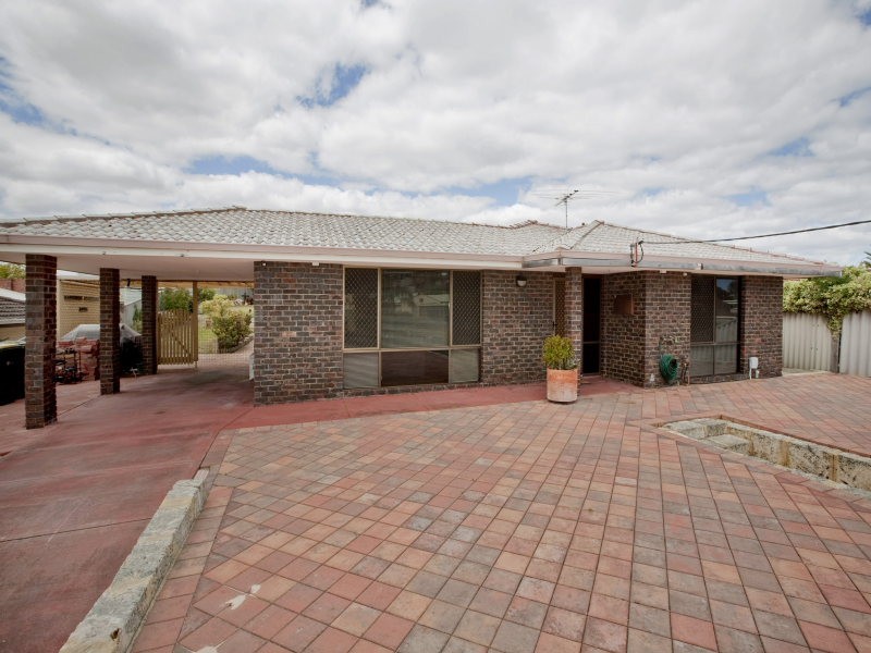 14 Karalundie Way, Mullaloo WA 6027