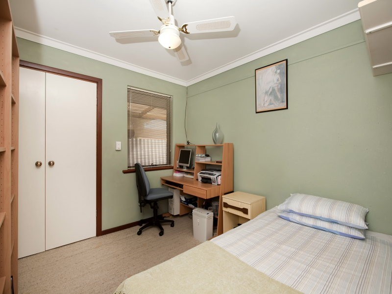14 Karalundie Way, Mullaloo WA 6027