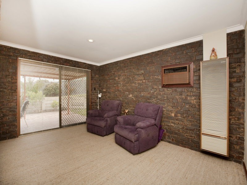 14 Karalundie Way, Mullaloo WA 6027