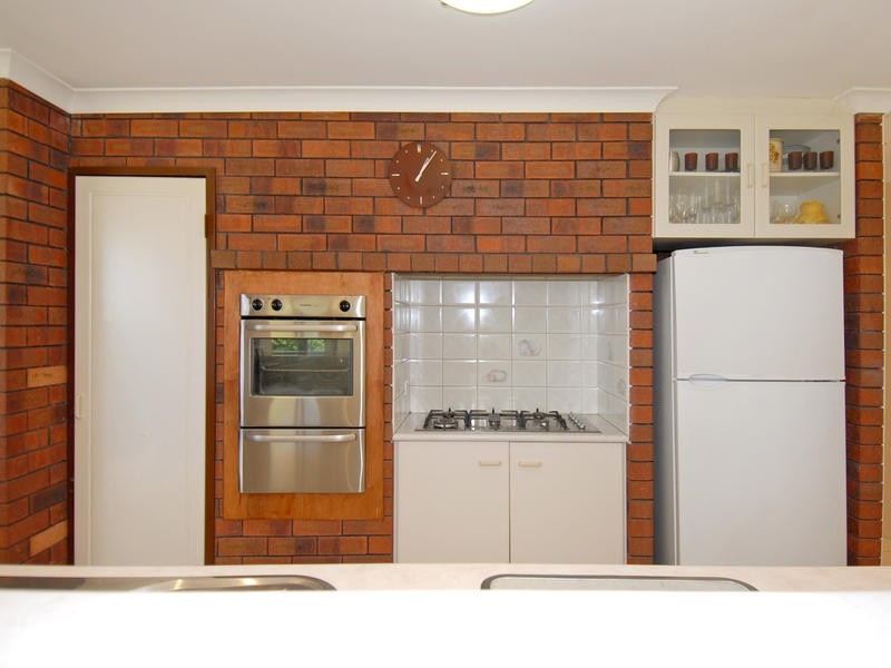 8 Eclipse Crescent, Kallaroo WA 6025