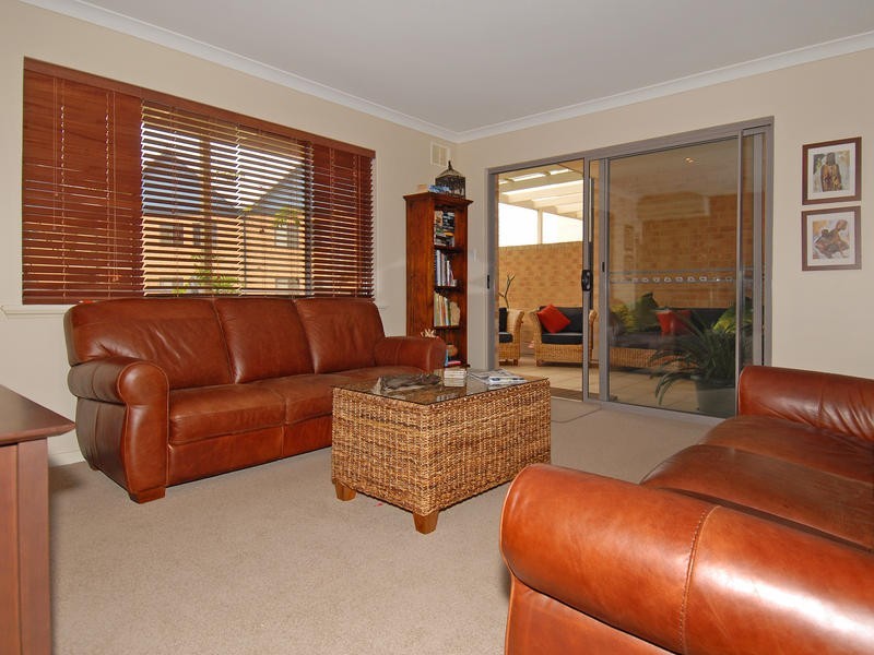 Unit 13/27 Piccadilly Circle, Joondalup WA 6027