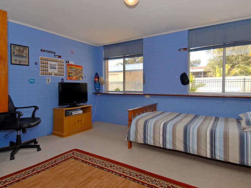 25 Gamble Way, Karrinyup WA 6018