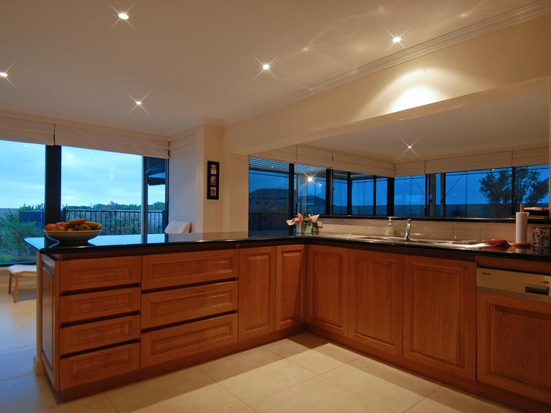 5 Tarwhine Turn, Yanchep WA 6035