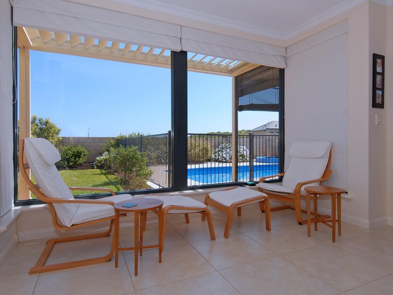 5 Tarwhine Turn, Yanchep WA 6035