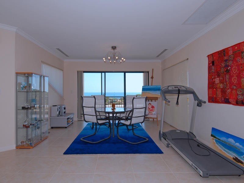 5 Tarwhine Turn, Yanchep WA 6035