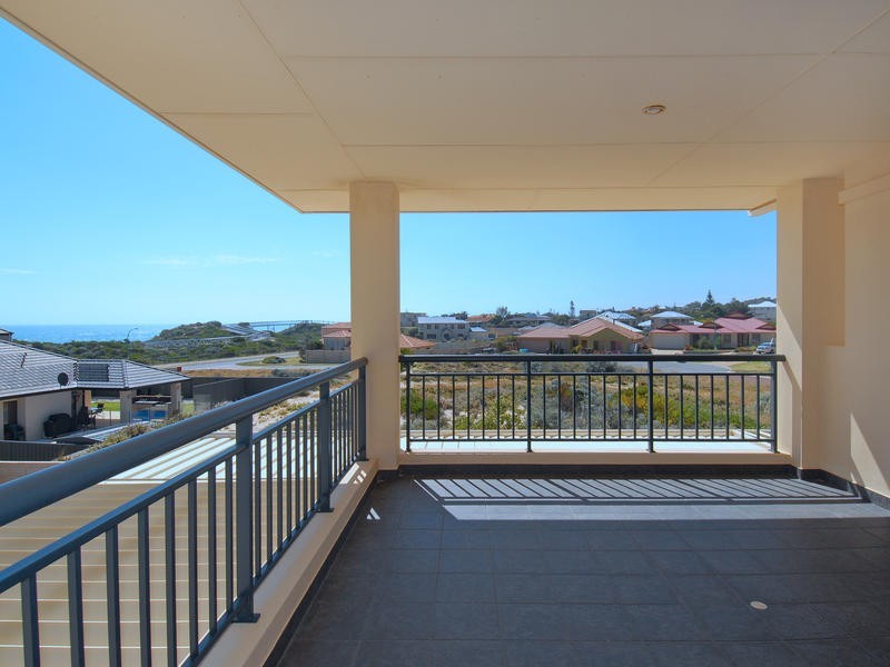 5 Tarwhine Turn, Yanchep WA 6035