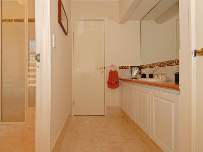 5 Tarwhine Turn, Yanchep WA 6035