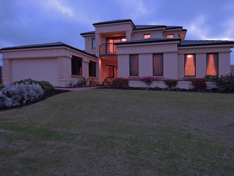 5 Tarwhine Turn, Yanchep WA 6035