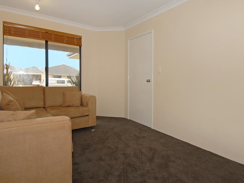 19 Triller Bend, Tapping WA 6065