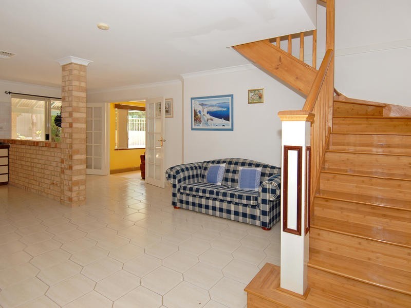 16 Sabot Place, Ocean Reef WA 6027