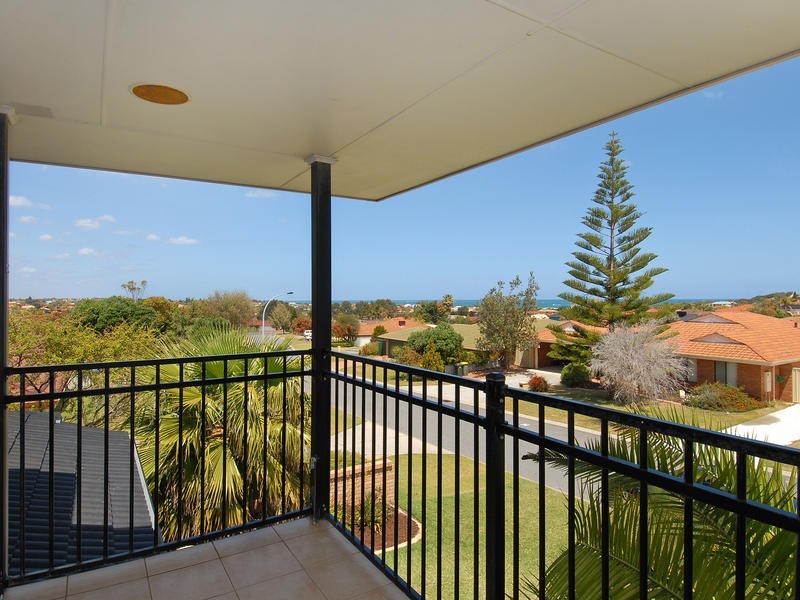 16 Sabot Place, Ocean Reef WA 6027