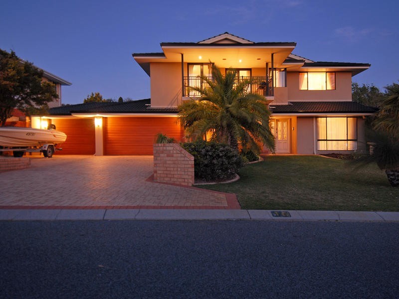 16 Sabot Place, Ocean Reef WA 6027