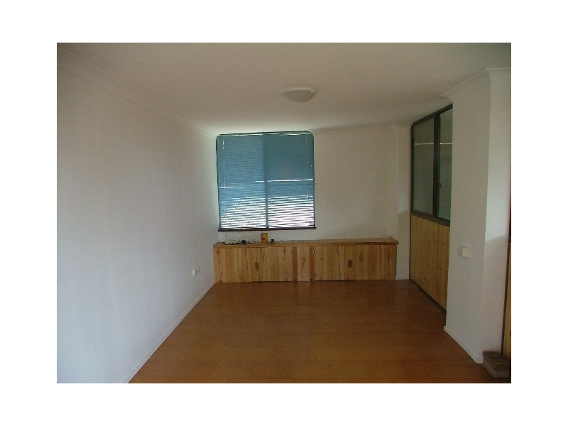 23 Deyoung Rd, Craigie WA 6025