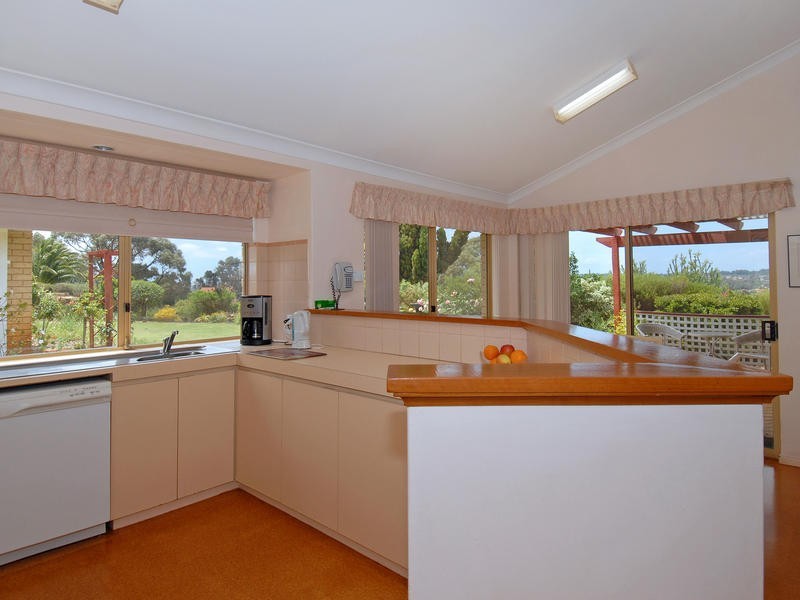 11A Reflection Close, Edgewater WA 6027