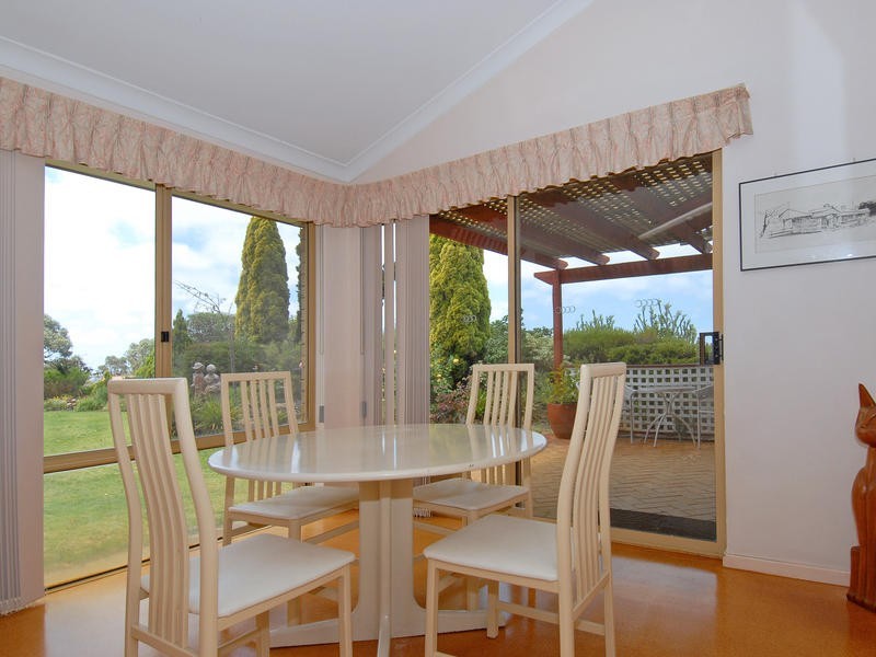 11A Reflection Close, Edgewater WA 6027