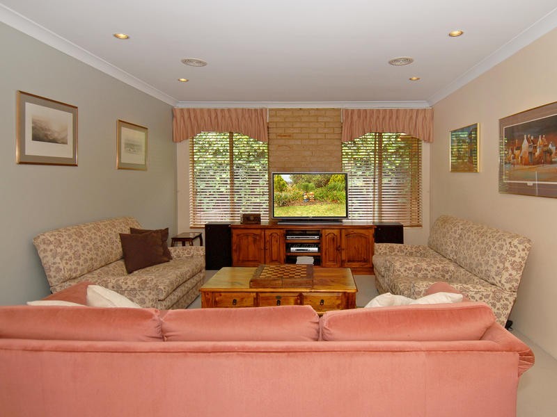 11A Reflection Close, Edgewater WA 6027