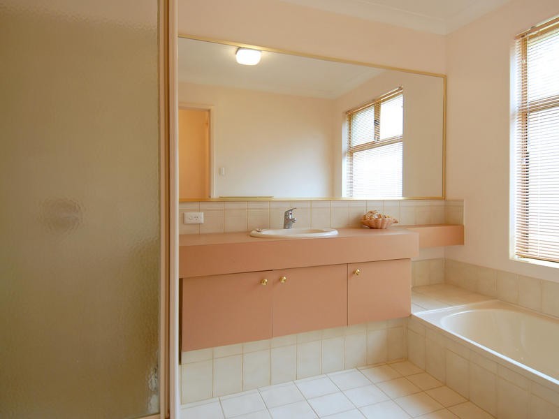 11A and 11B Reflection Close, Edgewater WA 6027