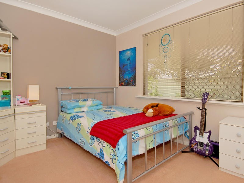 24 The Ridge, Woodvale WA 6026