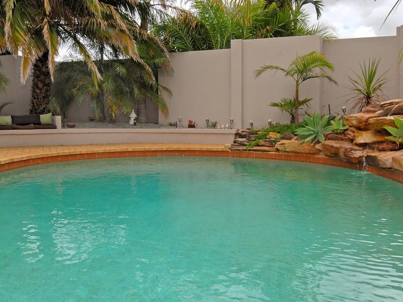 24 The Ridge, Woodvale WA 6026