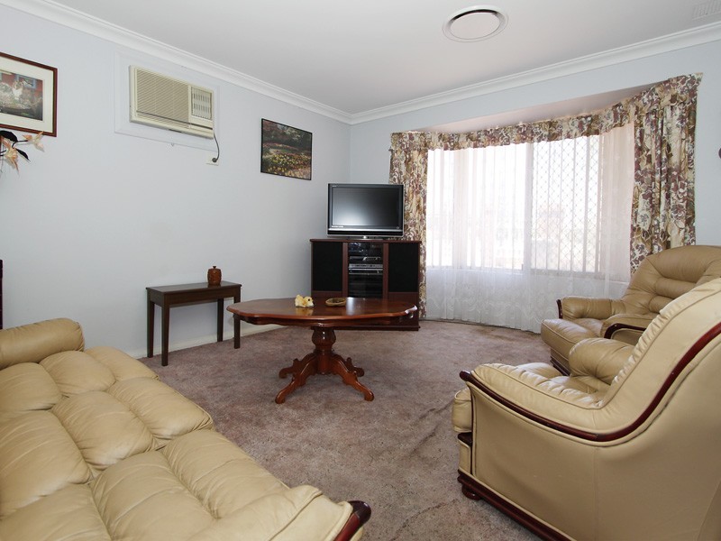 1/43  Sylvia St, Nollamara WA 6061