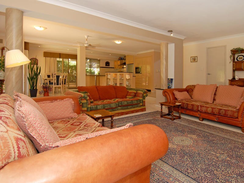 14 Fleetwing Hts, Ocean Reef WA 6027