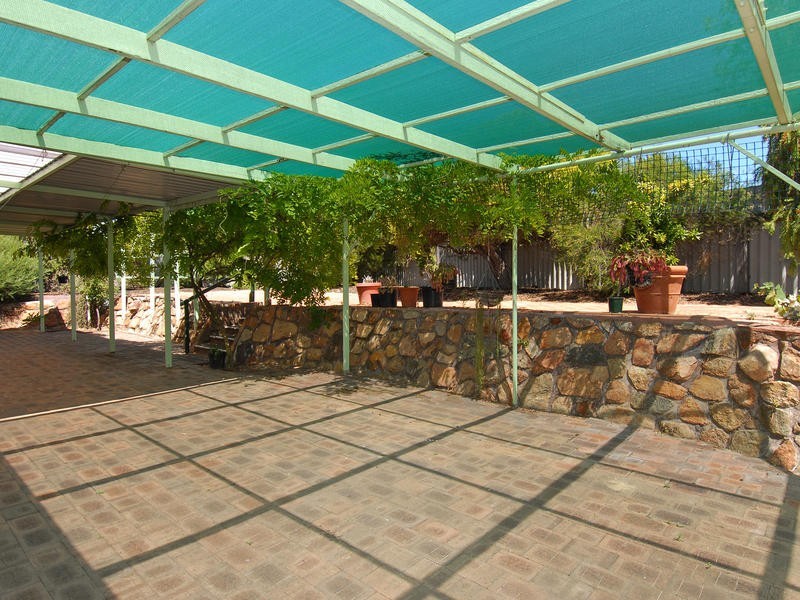 5 Grid Ct, Beldon WA 6027