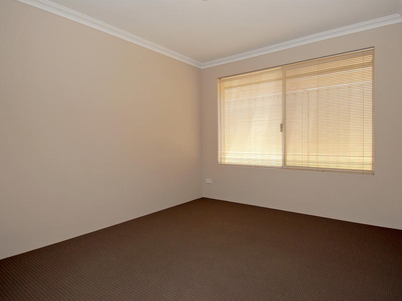 53 Galileo Ave, Tapping WA 6065