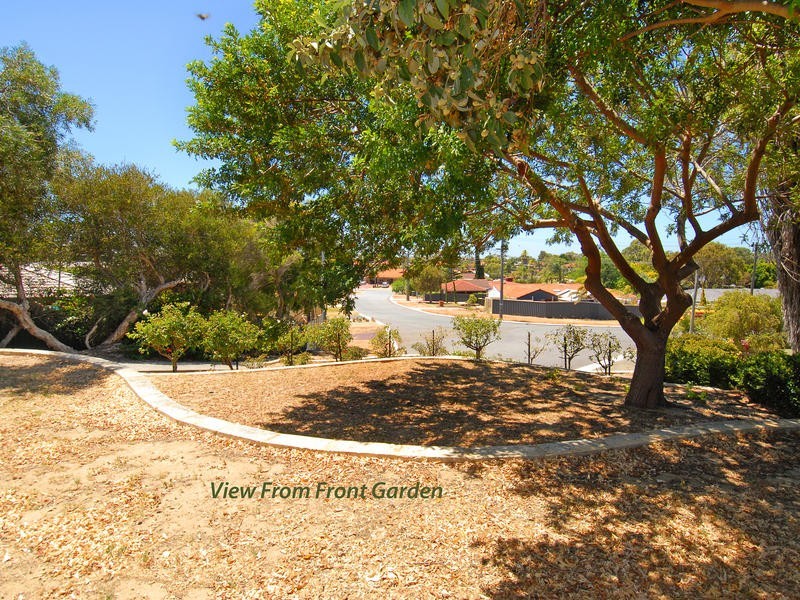 13 Buchanan Way, Padbury WA 6025