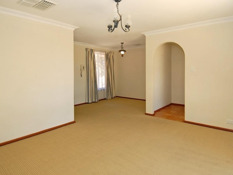 13 Buchanan Way, Padbury WA 6025