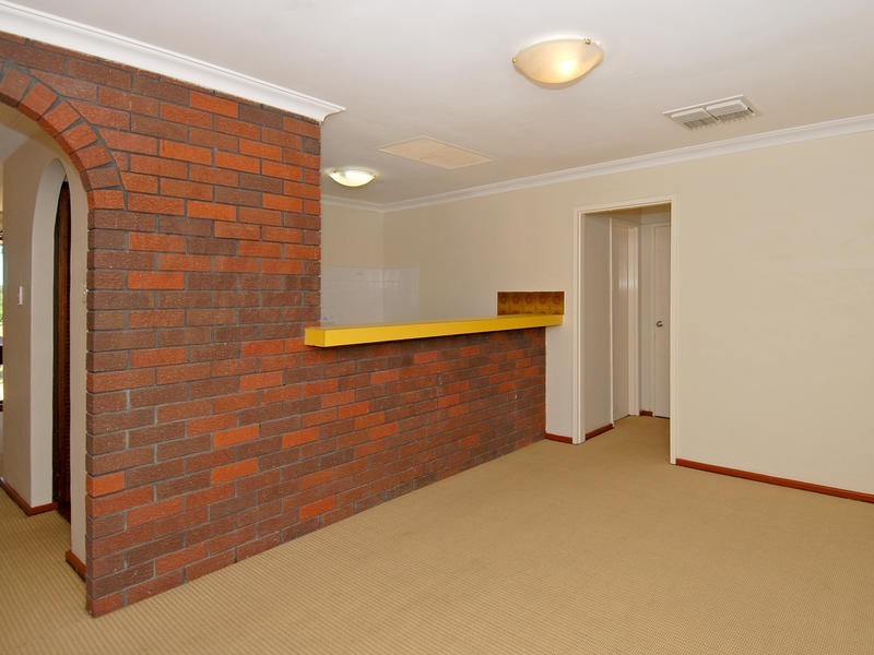 13 Buchanan Way, Padbury WA 6025