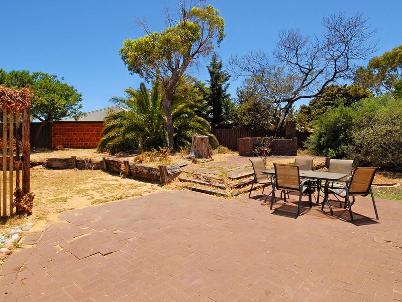 13 Buchanan Way, Padbury WA 6025