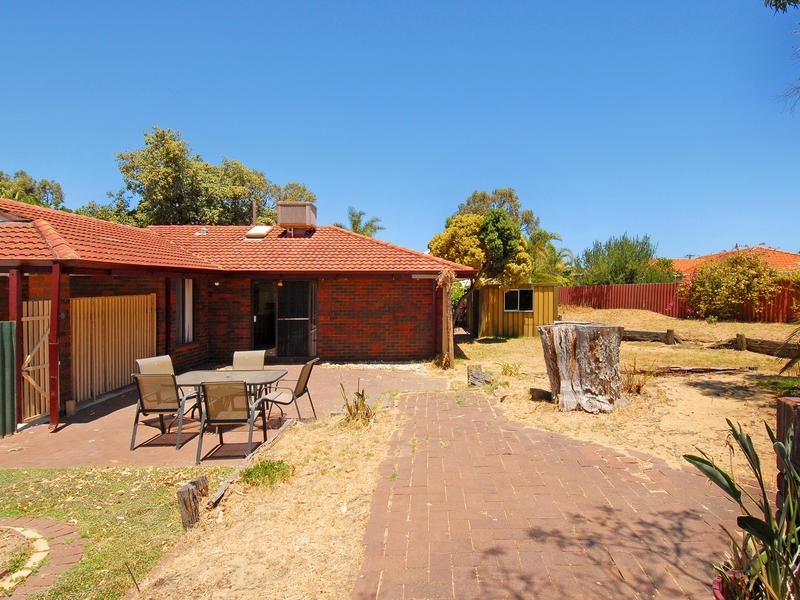 13 Buchanan Way, Padbury WA 6025