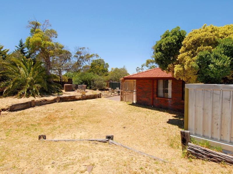 13 Buchanan Way, Padbury WA 6025