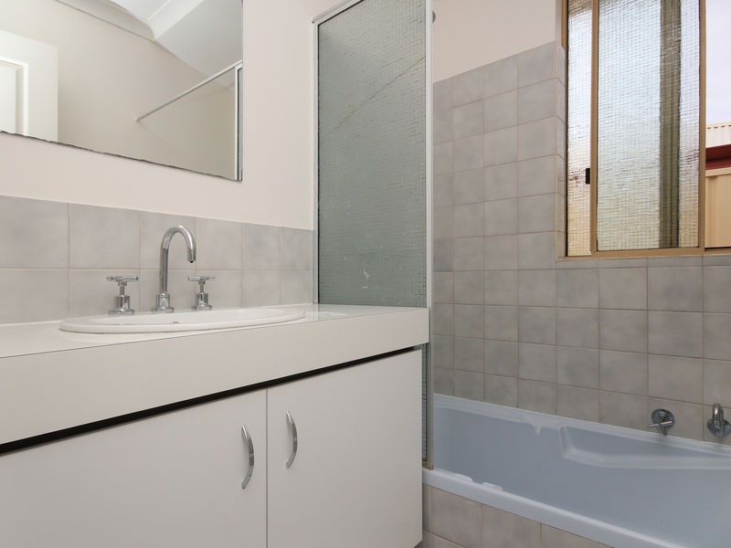 28 Galatea Grove, Two Rocks WA 6037