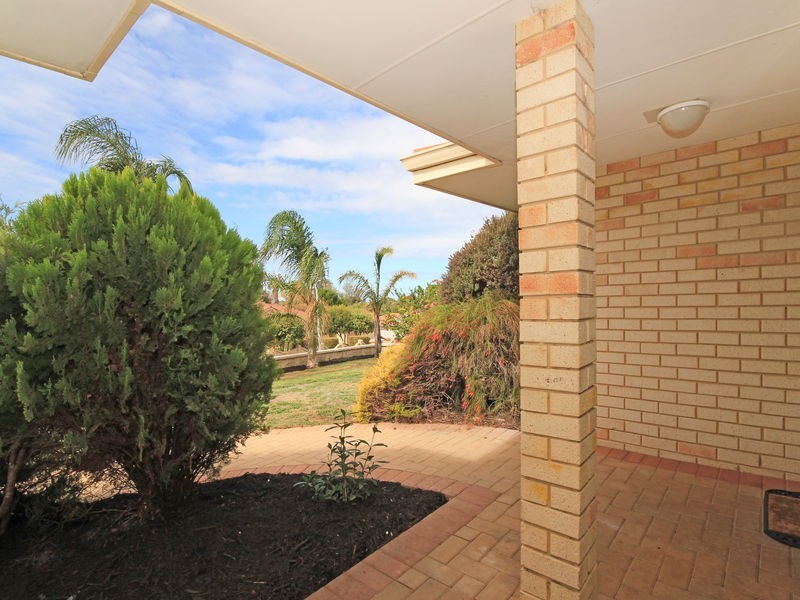 28 Galatea Grove, Two Rocks WA 6037