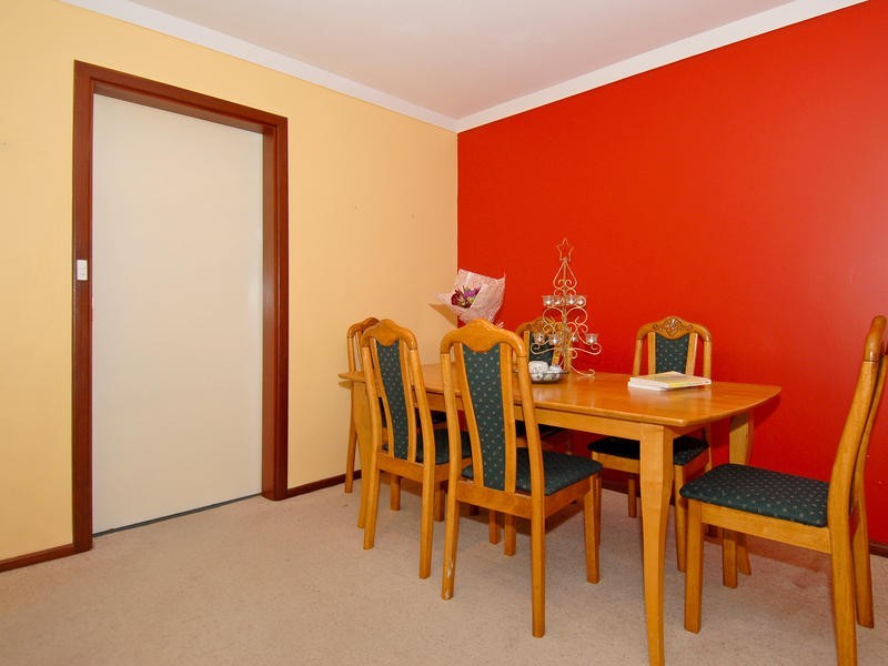 52 Cotherstone Rd, Kalamunda WA 6076