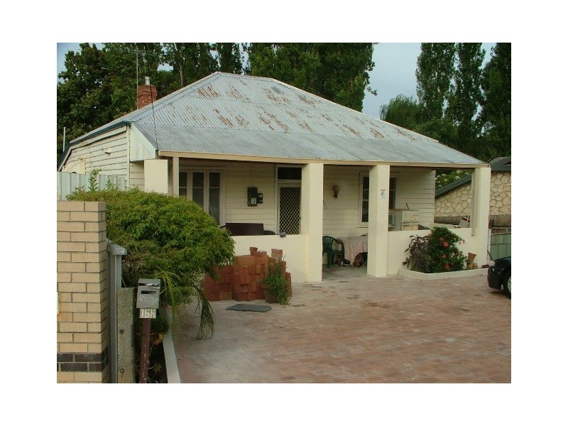 166 Peninsula Rd, Maylands WA 6051