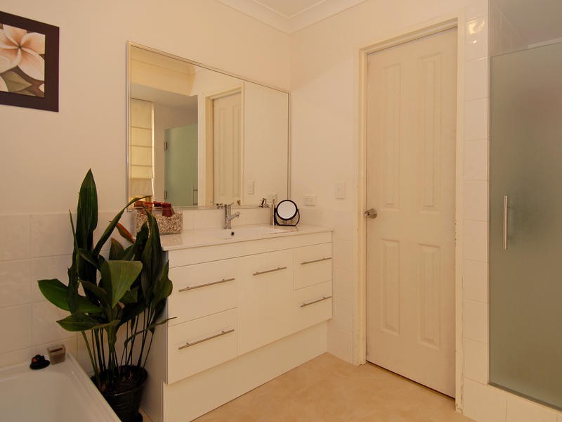 51 Craigie Drive, Beldon WA 6027