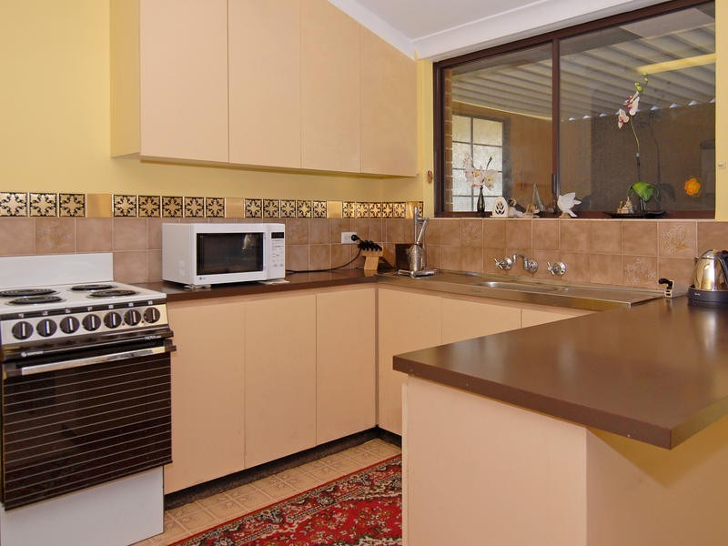 38 Monument Drive, Beldon WA 6027