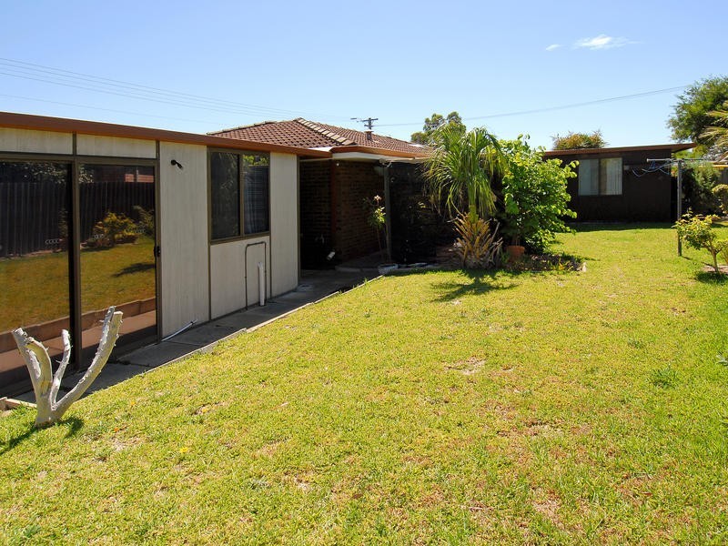 38 Monument Drive, Beldon WA 6027
