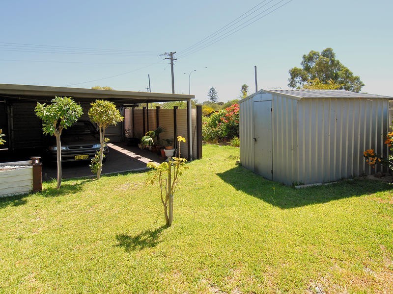 38 Monument Drive, Beldon WA 6027